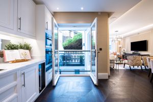 Photo 17- click for photo gallery